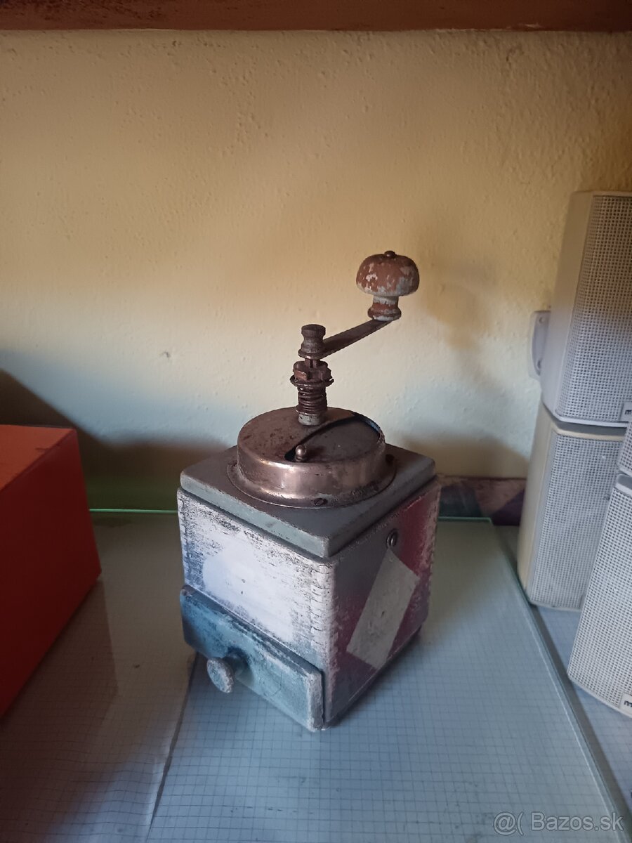 Predám retro mlynček na kavu - 2