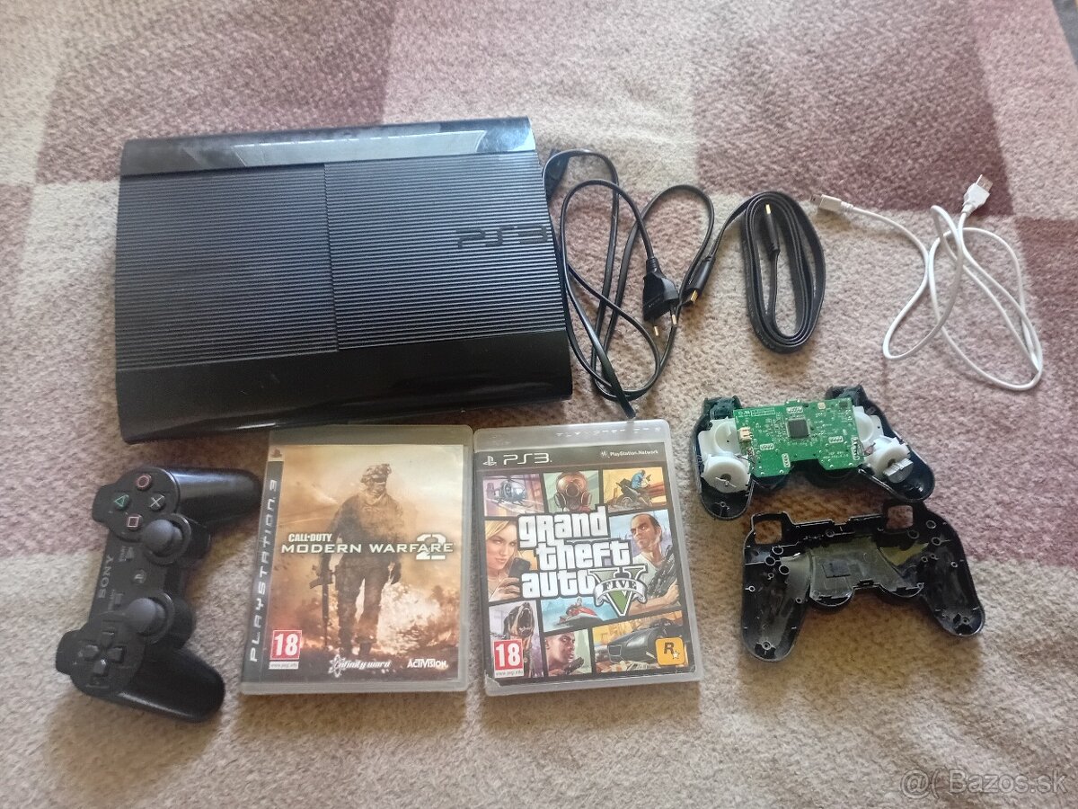Playstation 3 super slim 500GB - 2