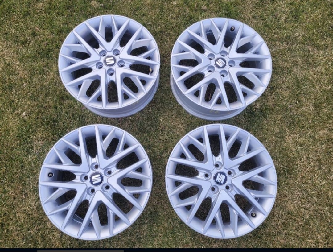 5x100R16 Seat - 2