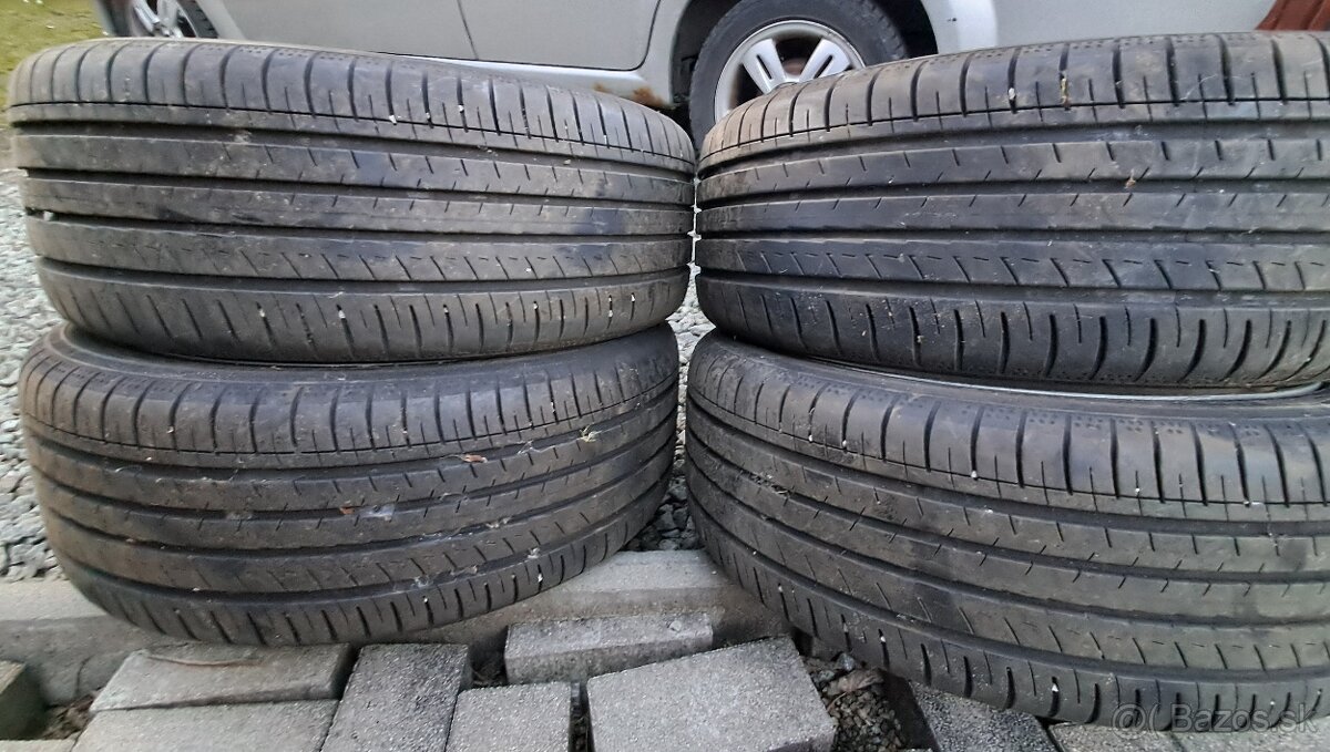 Pneumatiky 225/40 R18 - 2
