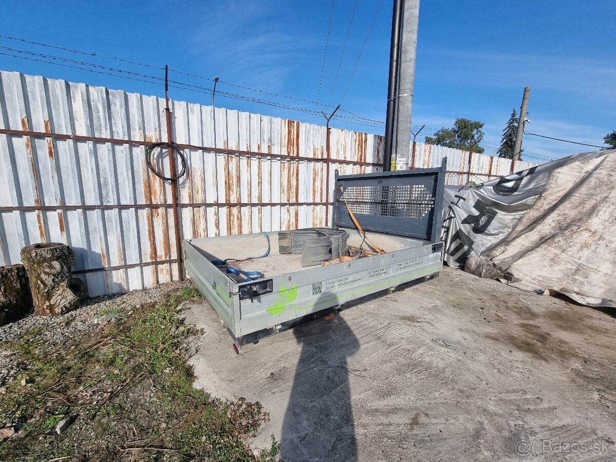 Predam nadstavbu valnik vlecka - 2