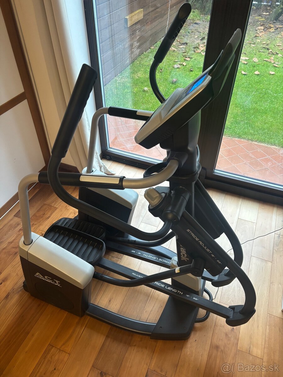 Eliptický trenažér NordicTrack A.C.T. Commercial – TOP stav - 2
