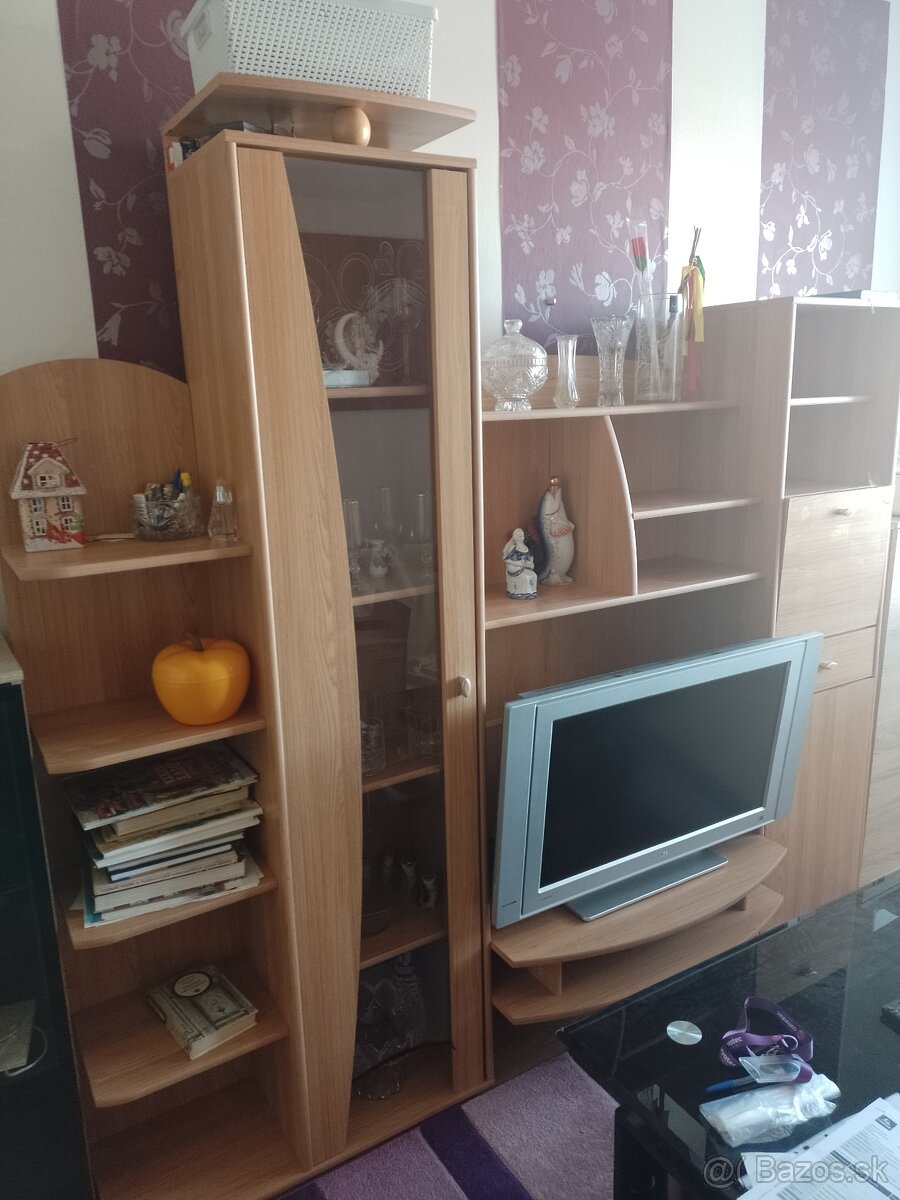 Skriňa obývacia stena - 2