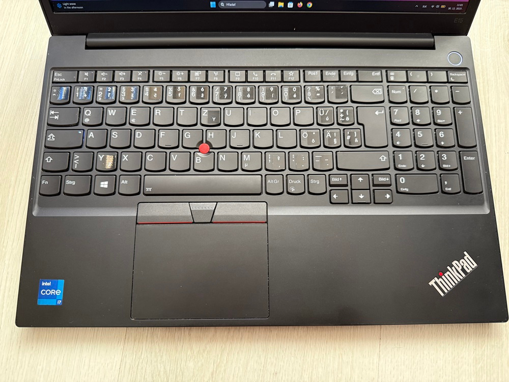 Lenovo ThinkPad E15 Gen 2 – i7 / 16 GB RAM - 2