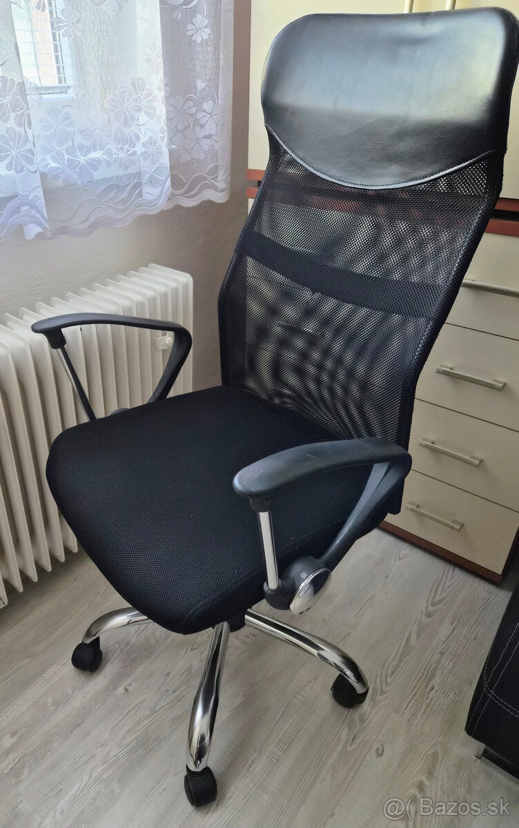 Kancelárske kreslo - 2