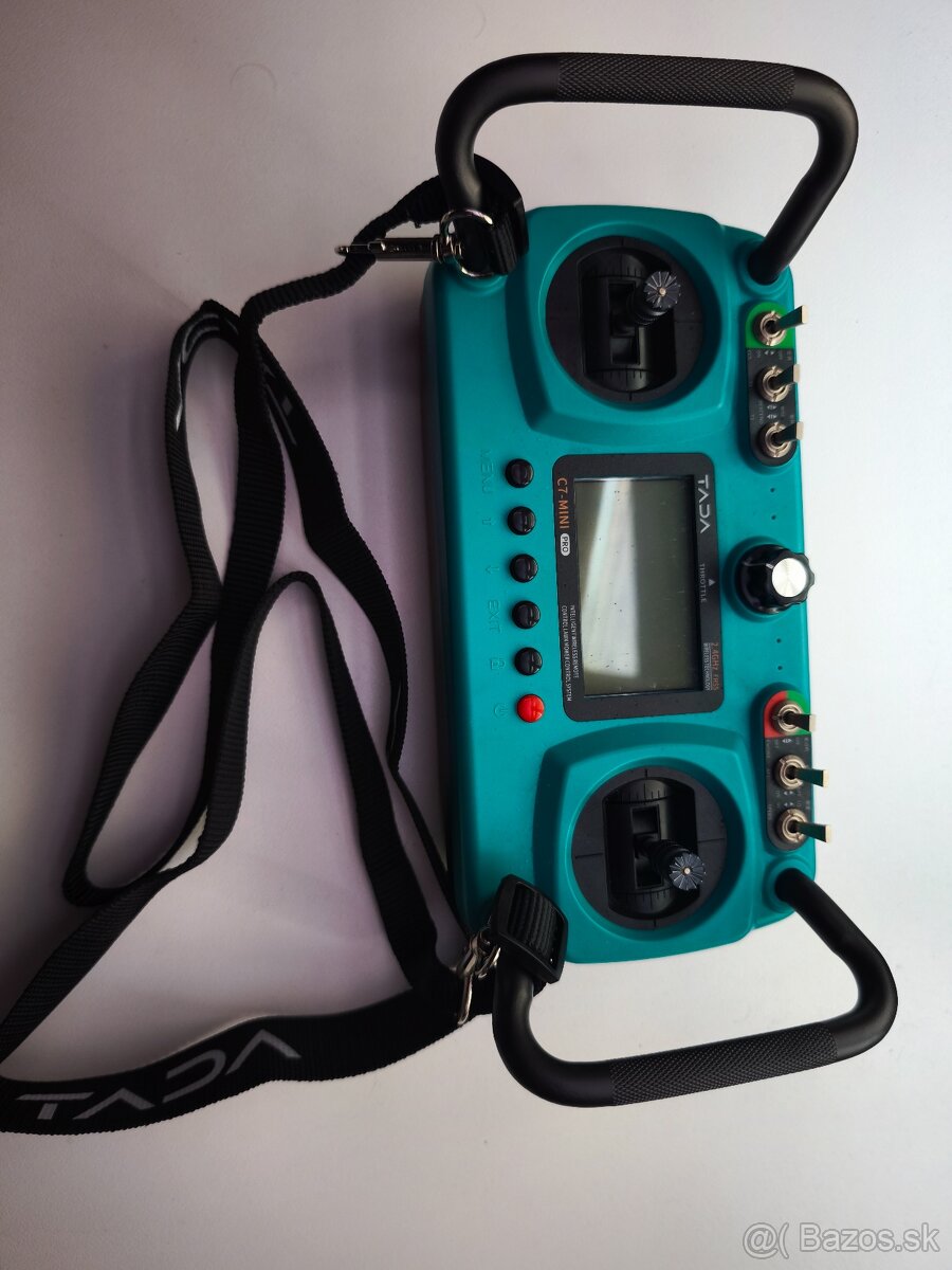 Mulčovač / Svahová kosačka na diaľkové ovládanie 4x4 - 2