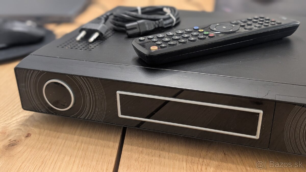 VU+ DUO DVB-S2 HD Twin PVR Linux Enigma2 satelitný prijímač - 2