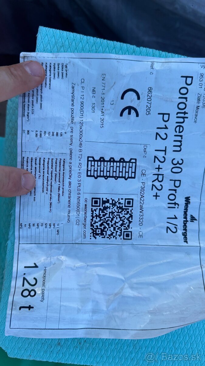 Predám tehly Porotherm profi - dohoda možná - 2