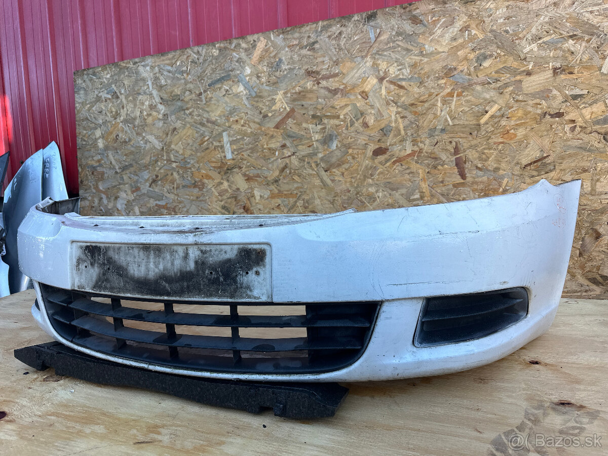 420. PŘEDNÍ NÁRAZNÍK: ŠKODA OCTAVIA FACELIFT - 2
