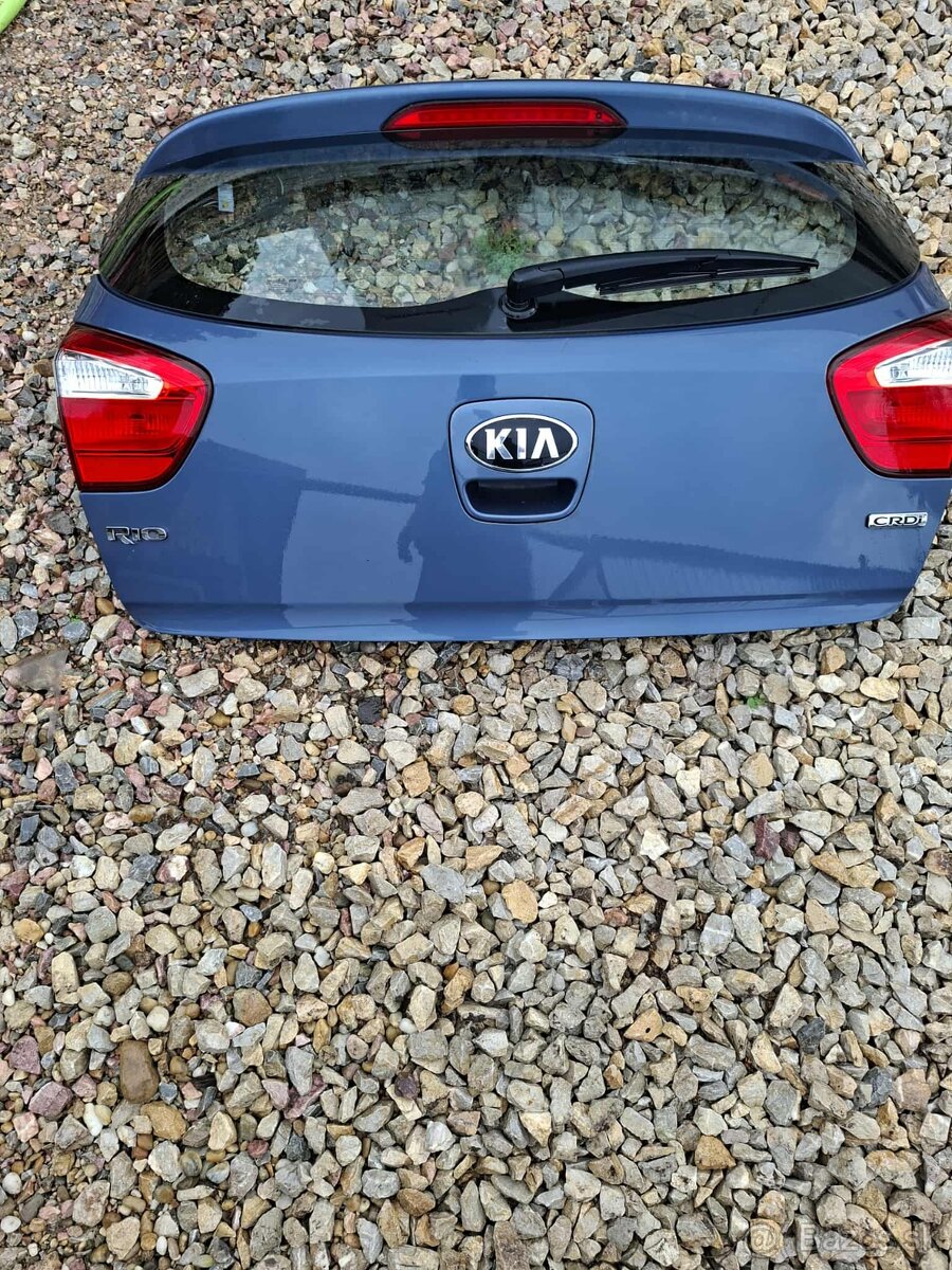 Kufrové dvere Kia Rio 3 2015 - 2