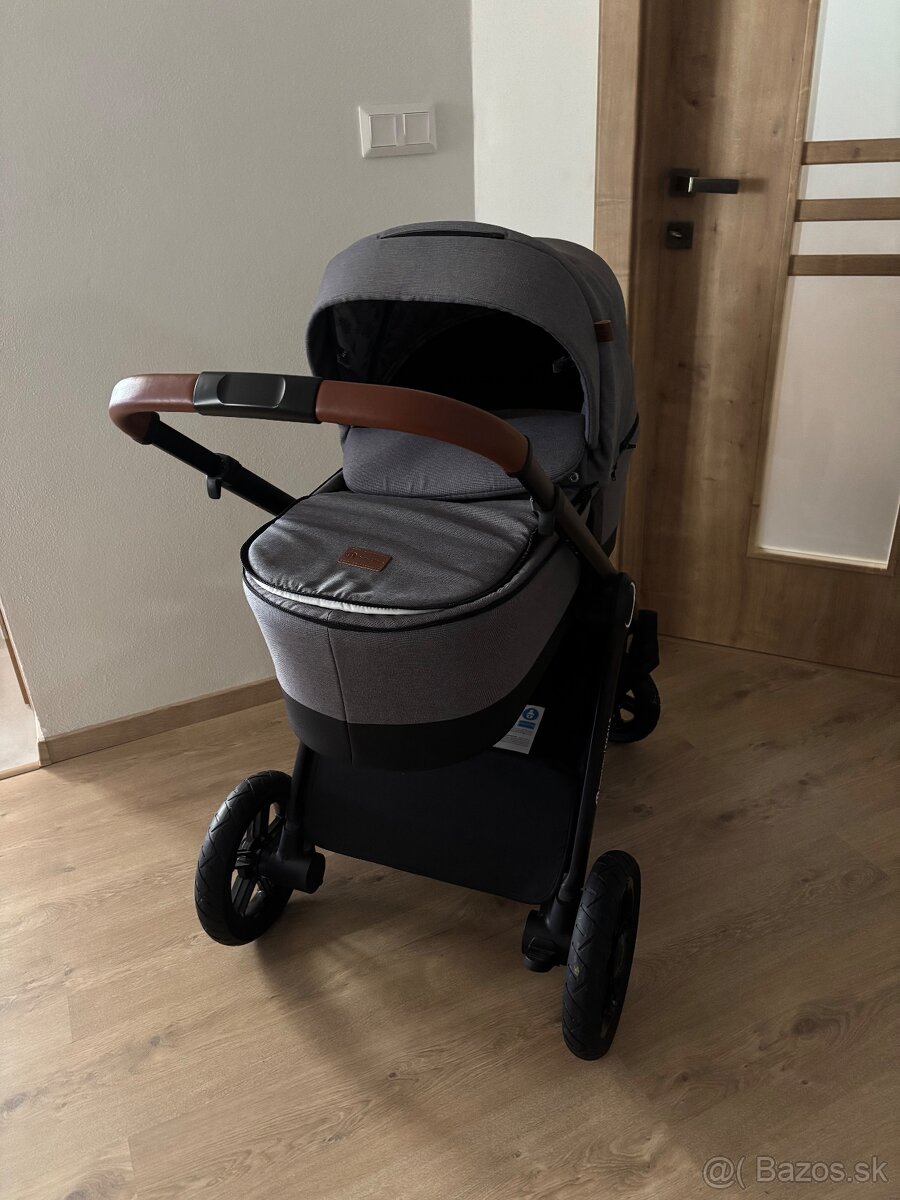 Kombinovaný kočík Petit&Mars - 2