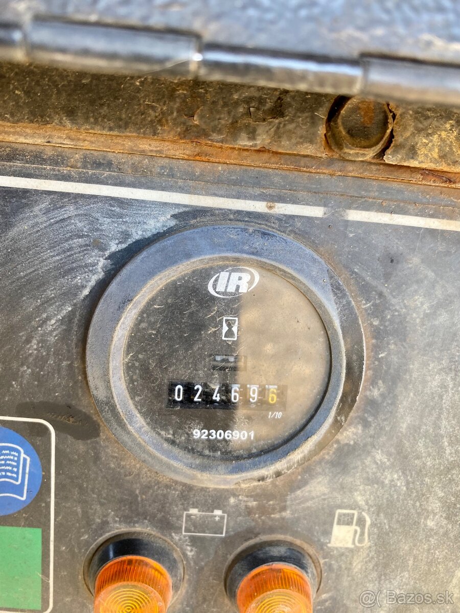 Predám Ingersoll rand a pretláčacie rakety - 2