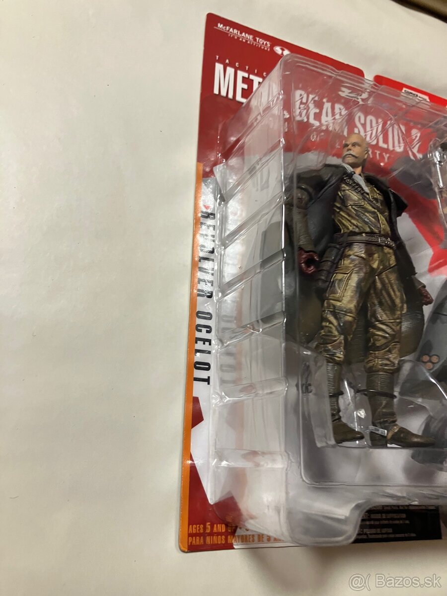 Metal Gear Solid 2 - Revolver Ocelot (McFarlane Toys) - 2