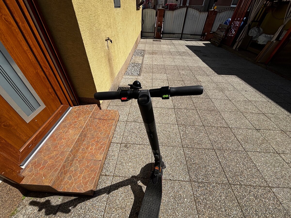Ninebot KickScooter E22E - 2
