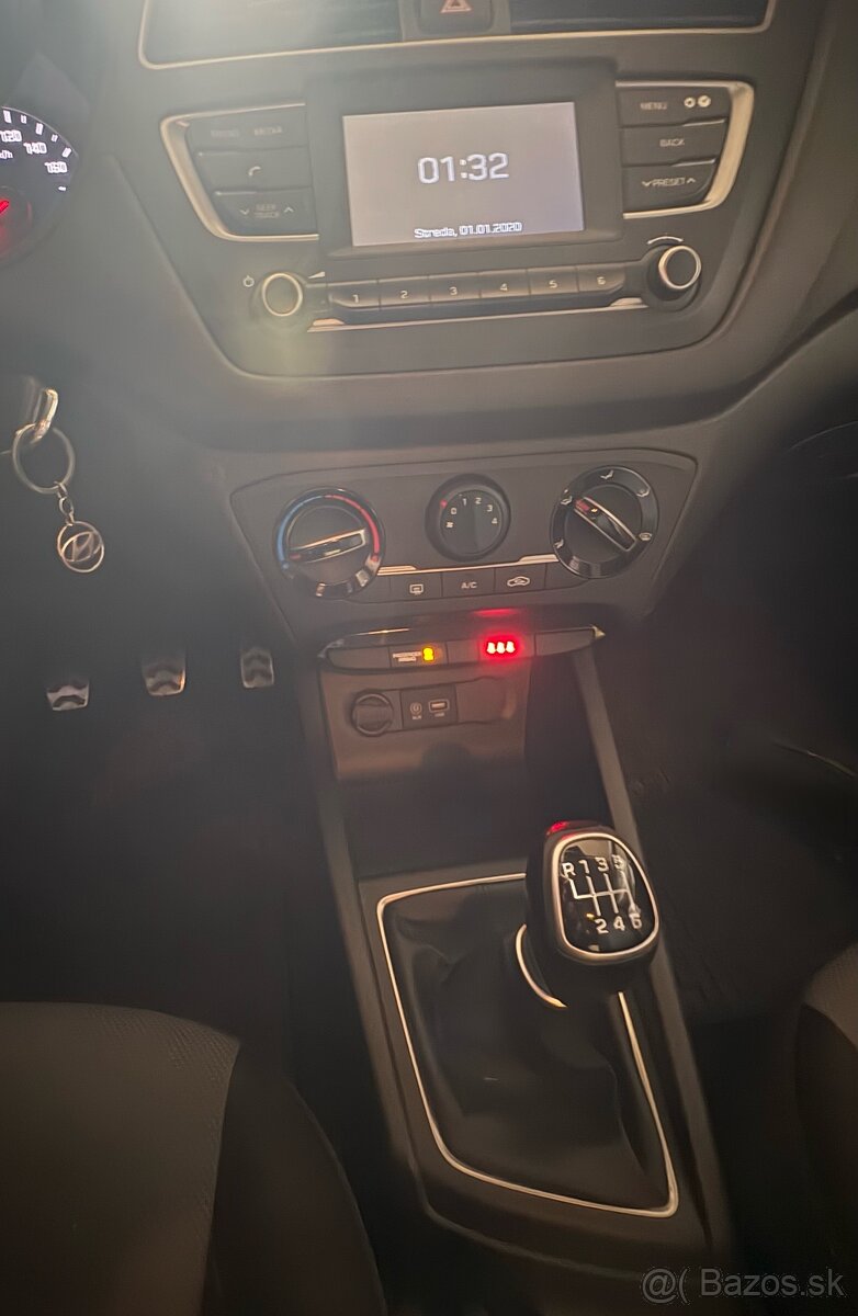 Rozpredam Hyundai i20 2 Active Facelift - 2