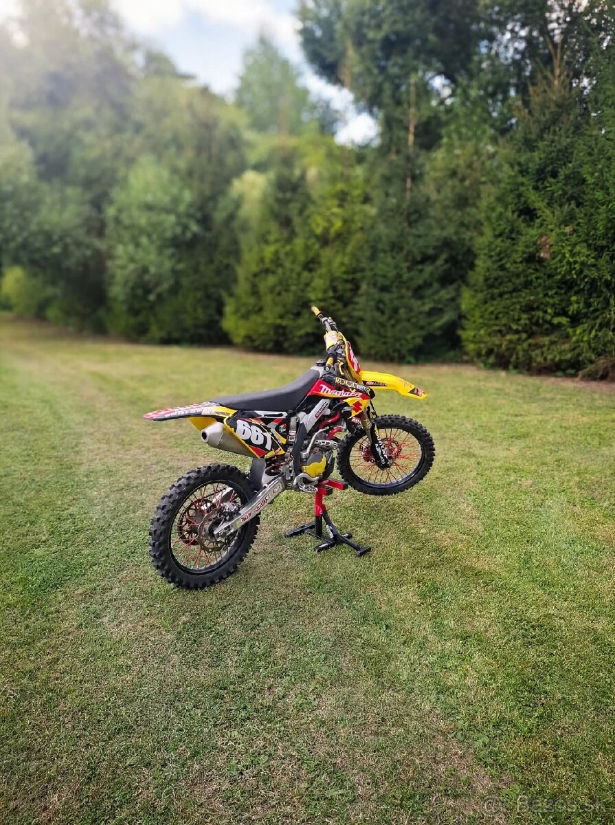 Suzuki rmz 250 - 2