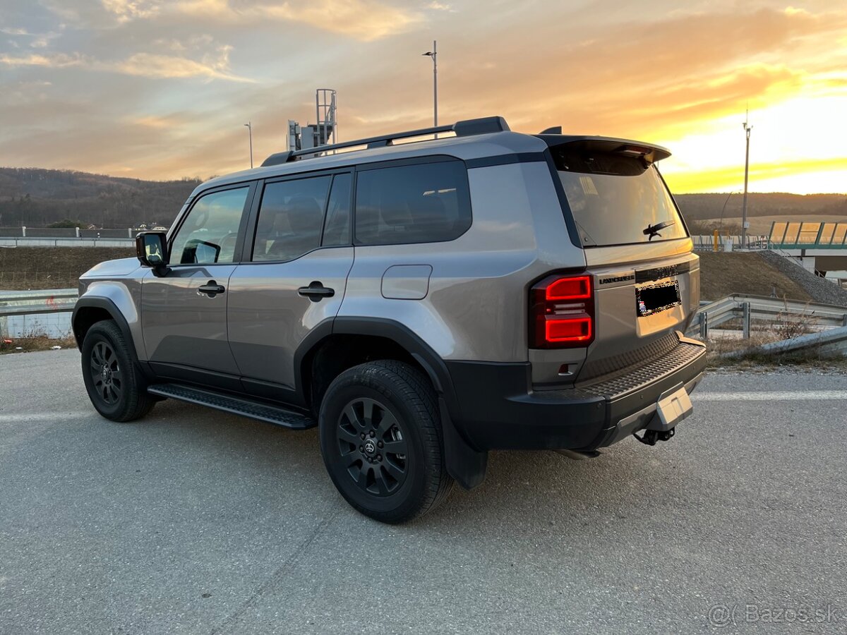 Toyota Land Cruiser 2.8 D-4D Invincible