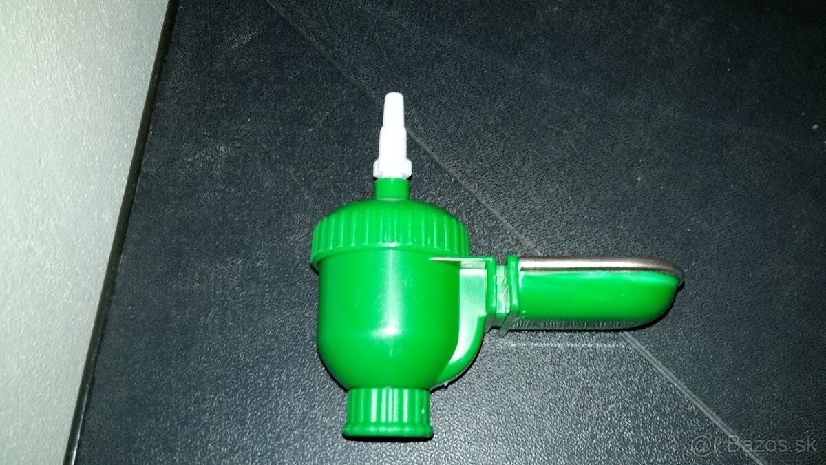 Predám napájačky pre zajace NOVE - 2