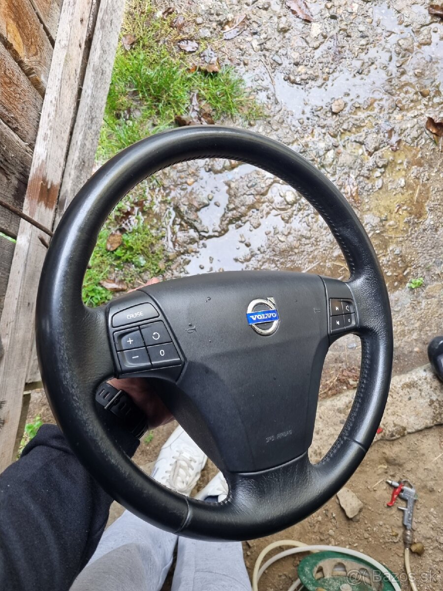 Multifunkčný volant volvo v50 - 2