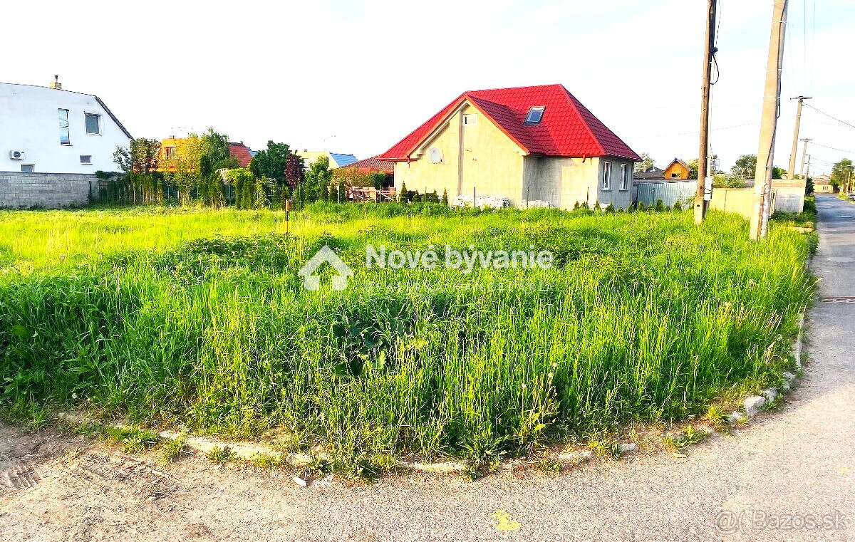 NA PREDAJ stavebný pozemok za skvelú cenu v meste Trebišov - 2