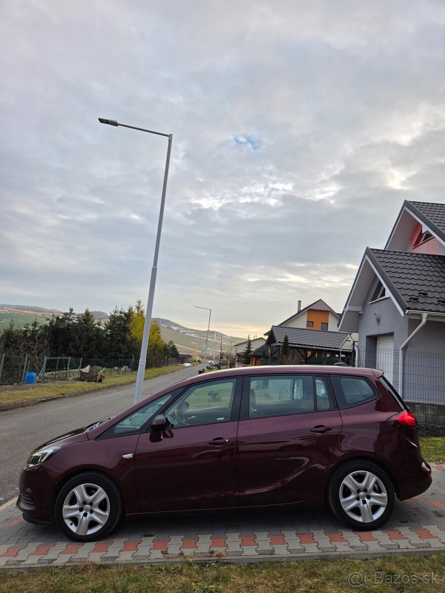 Opel Zafira 1.4 Turbo Automat SR - 2