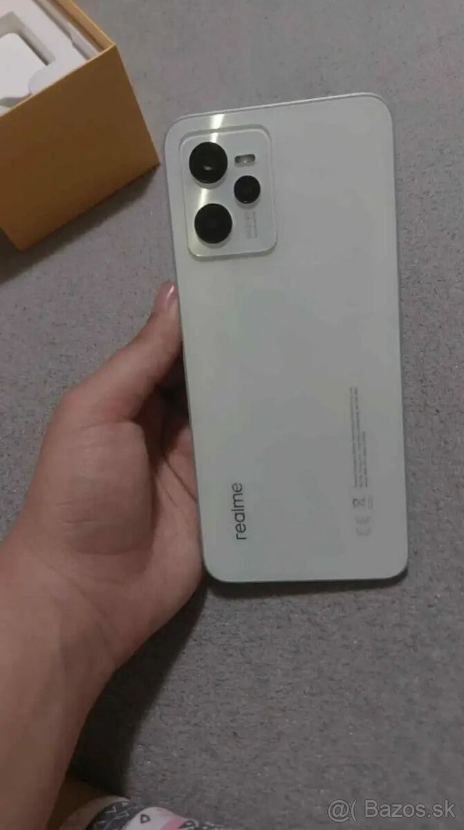 Iphone 7plus ,realmec35 - 2