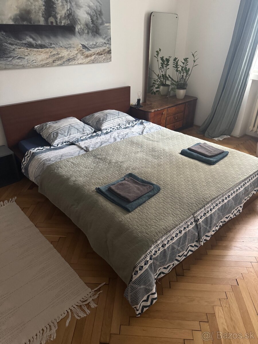 Postel Ikea Hemnes 160x200 - 2