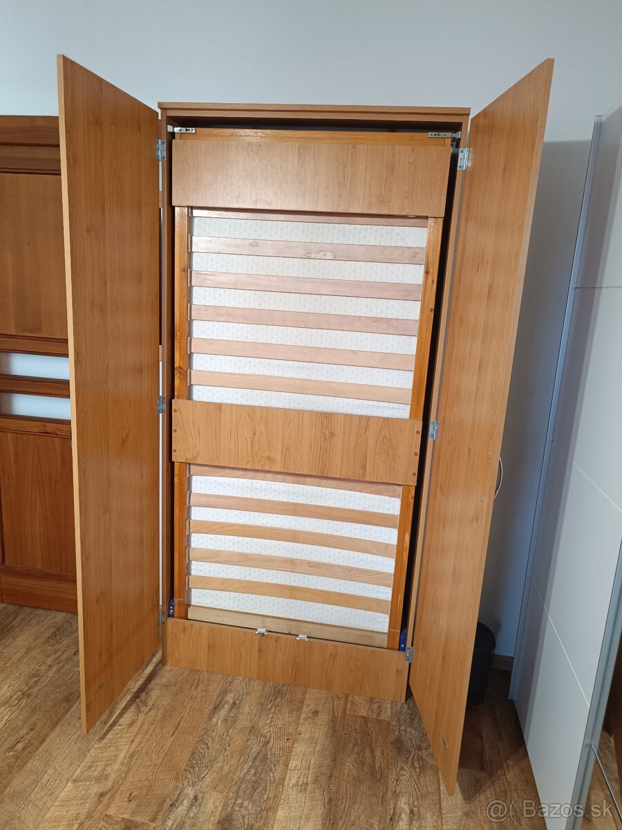 Skladacia skriňova postel - 2