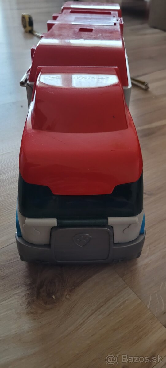 Labkova patrola kamión - 2