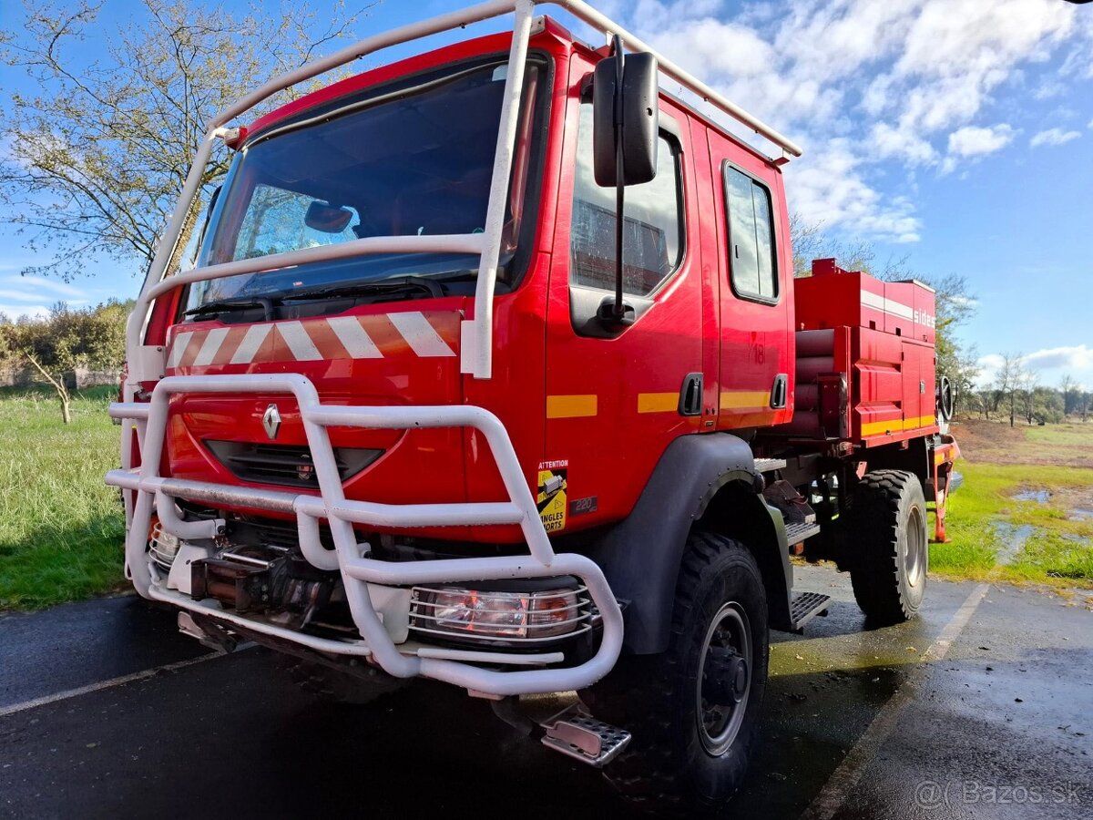 Hasičské vozidlo, Renault 4×4 CCF 2000L - 2