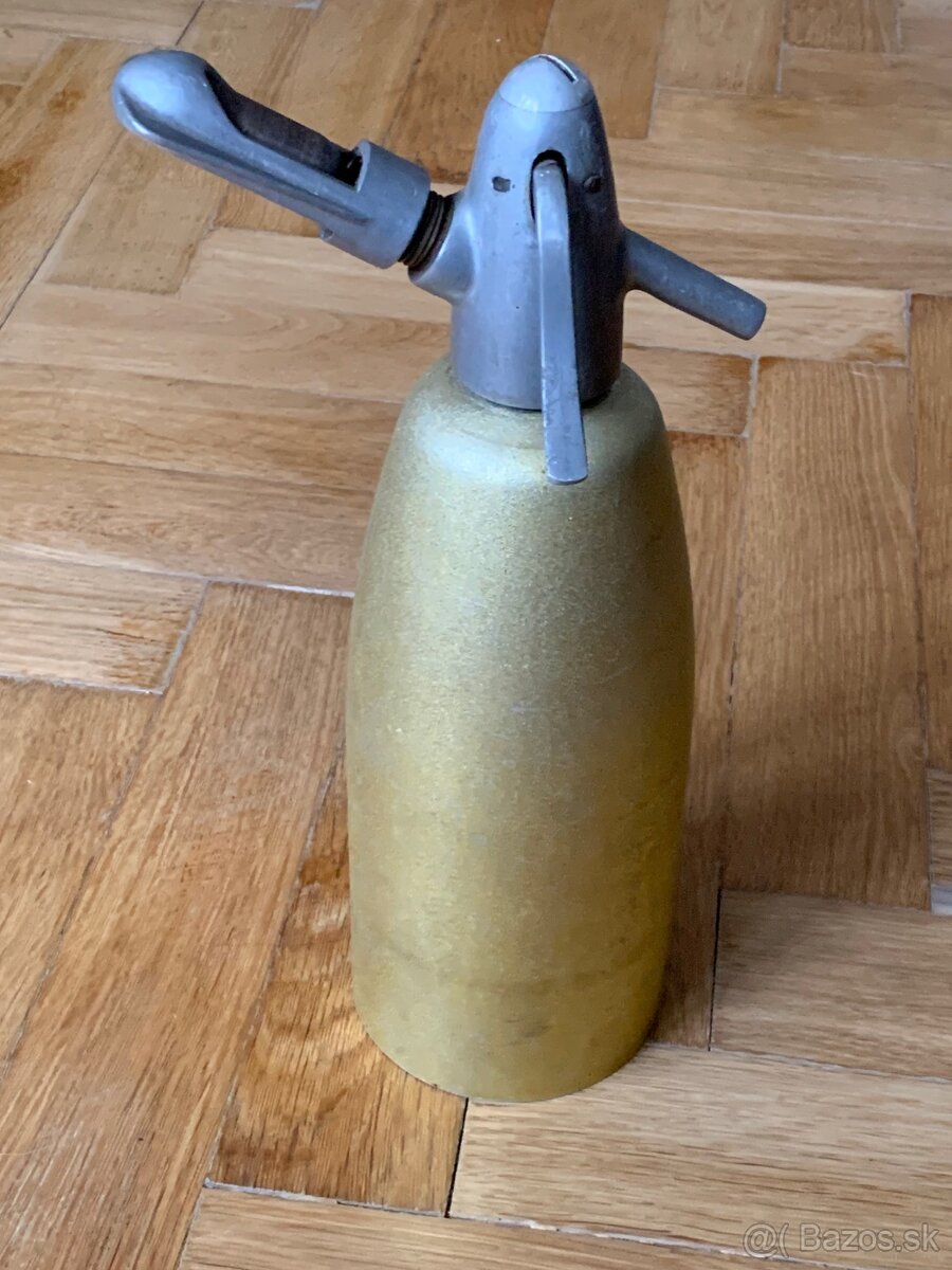 Retro starý CO2 Sodovkovač - 2
