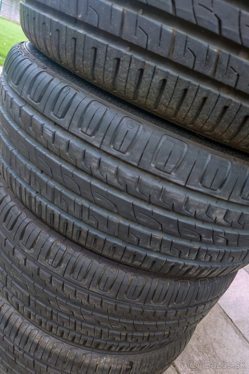 Letne Barum 195/45 r16 - 2