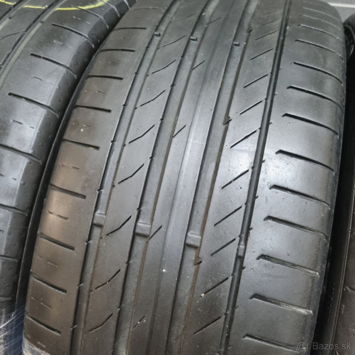 Letné pneumatiky 235/45 R20 CONTINENTAL - 2