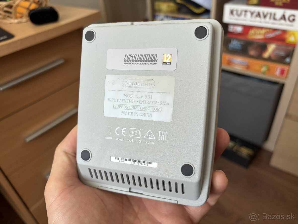 Super Nintendo Classic Mini - 2