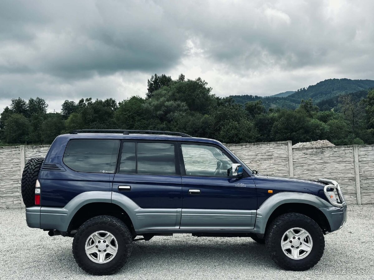 Toyota land Cruiser 90 3.0TD - 2