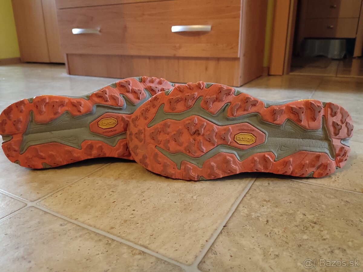 Hoka speedgoat 6 - 2