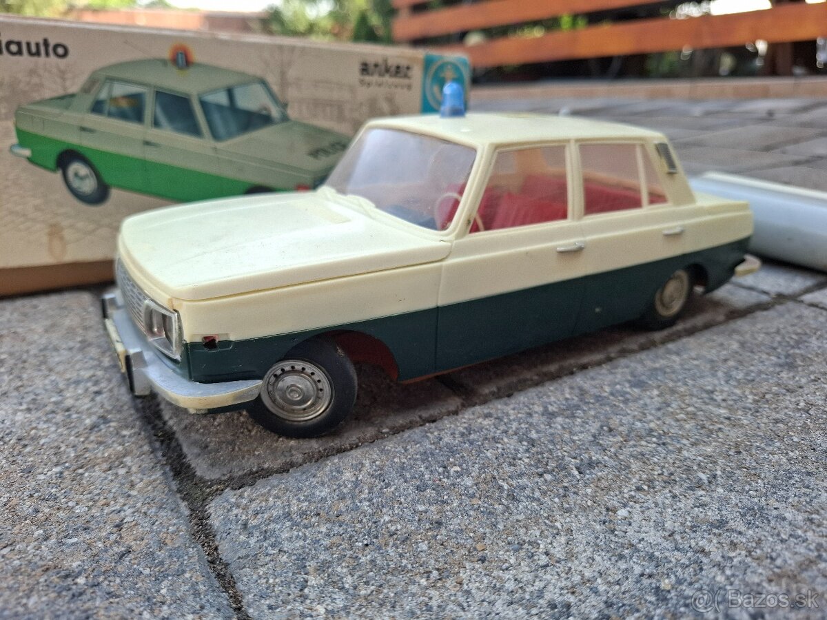 Wartburg 353 polizei Anker - 2