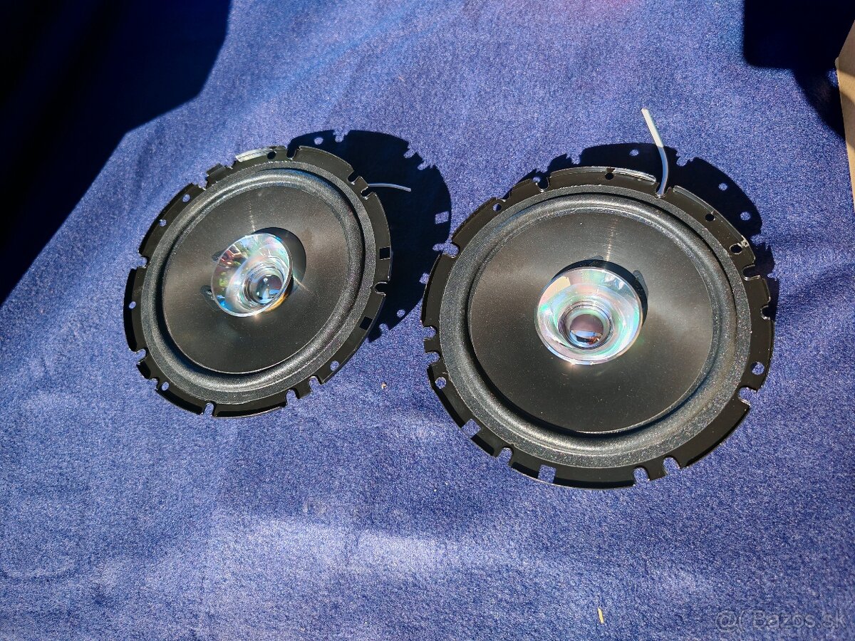 Reproduktory do auta - 2