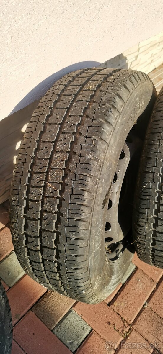 Pneumatiky a disky Renault Master - 2