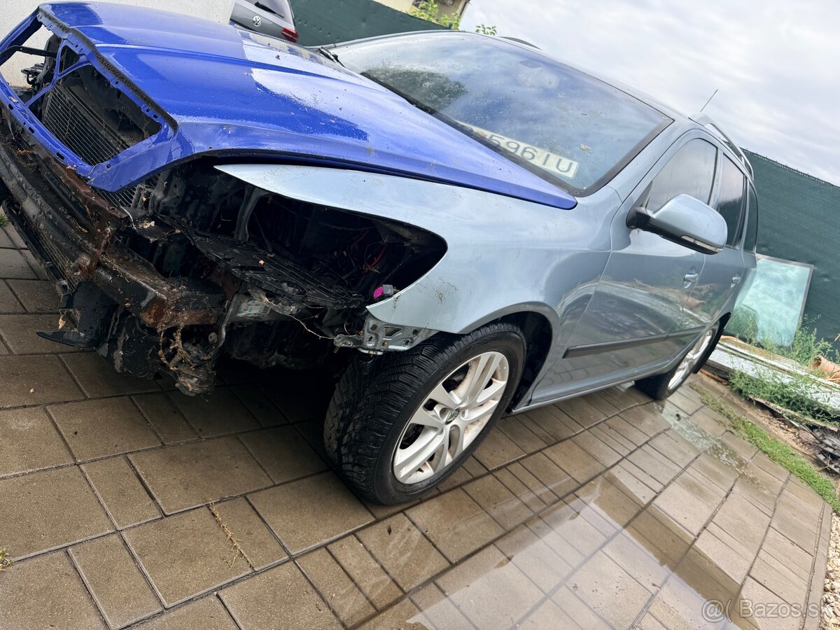 Škoda octavia 2 2.0 TDi DSG - 2