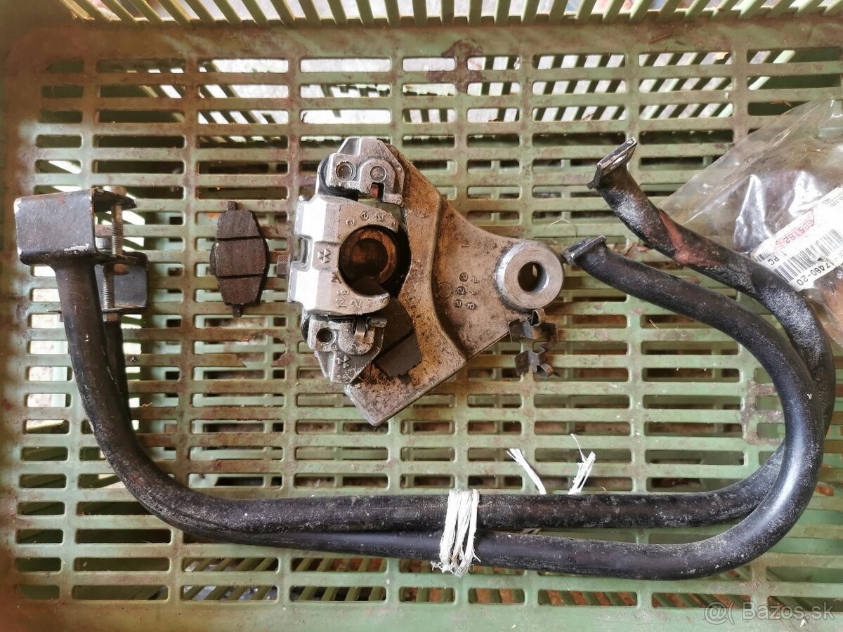 Yamaha XTZ 660 Tenere 3YF - kryt reťaze, kryt oz.kolesa.. - 2