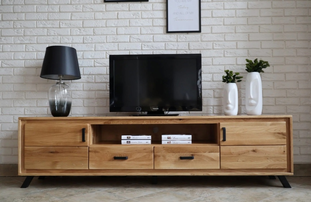 Dubový TV stolík - 2