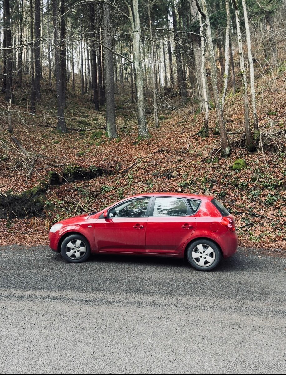 Predám Kia ceed 77kW - 2