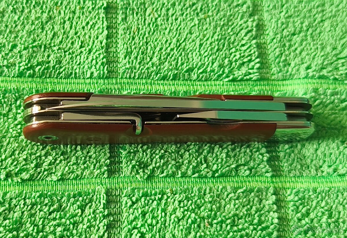 VICTORINOX SOLDIER - 2