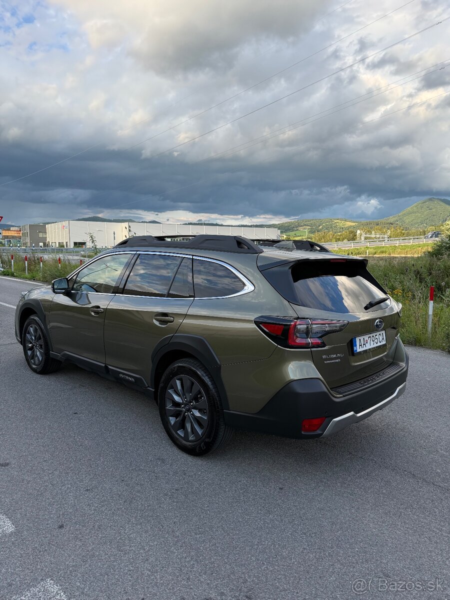 Subaru Outback 2.5i Adventure Lineartronic - 2