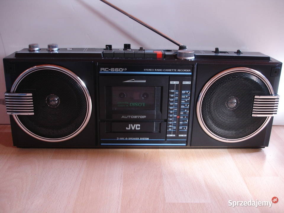 JVC Prenosný rádiomagnetofón - 2