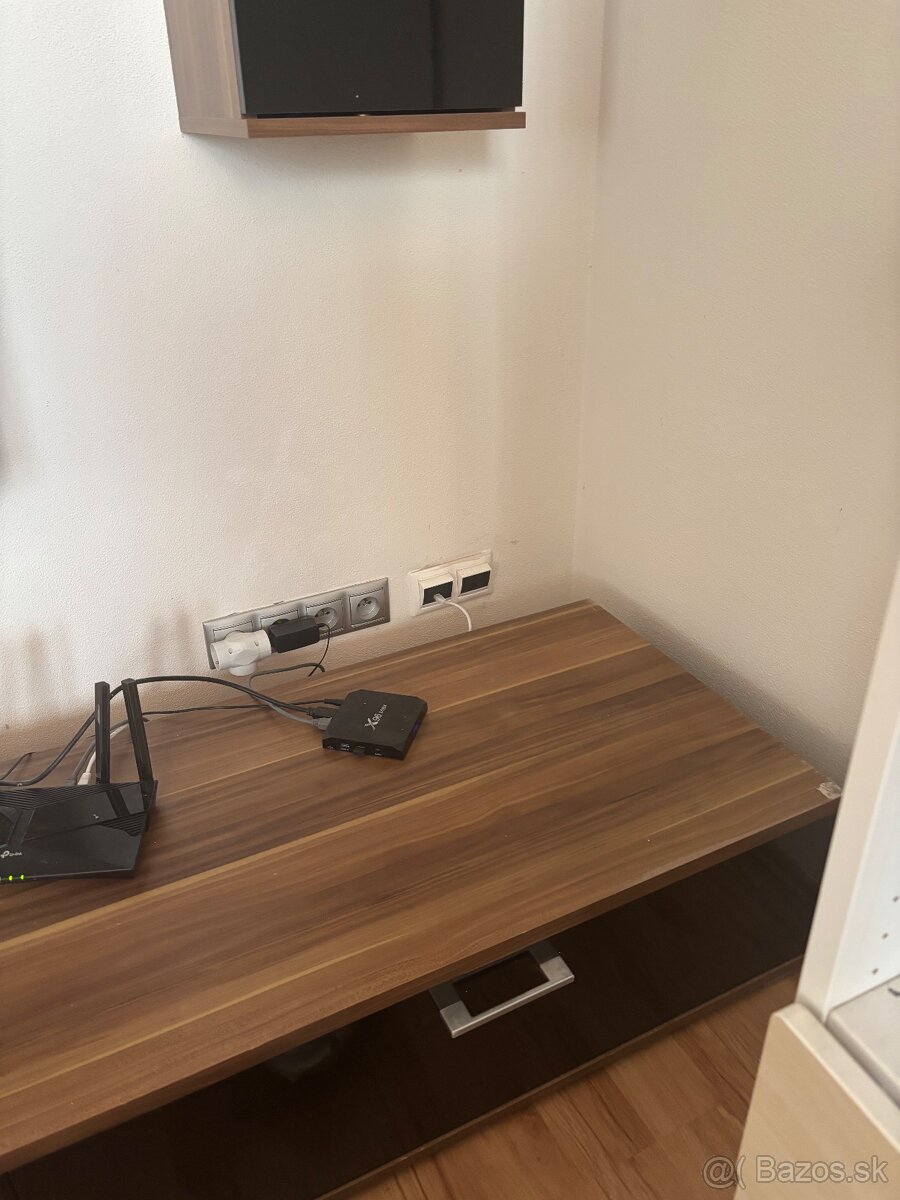 Obyvacia stena Asko - 2