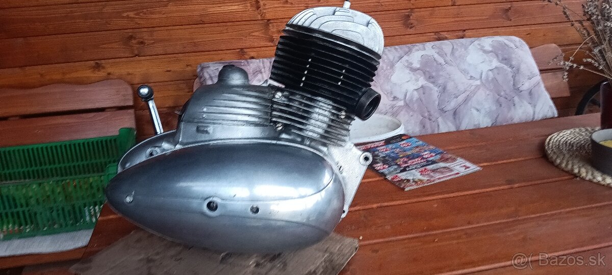 Jawa perak motor - 2