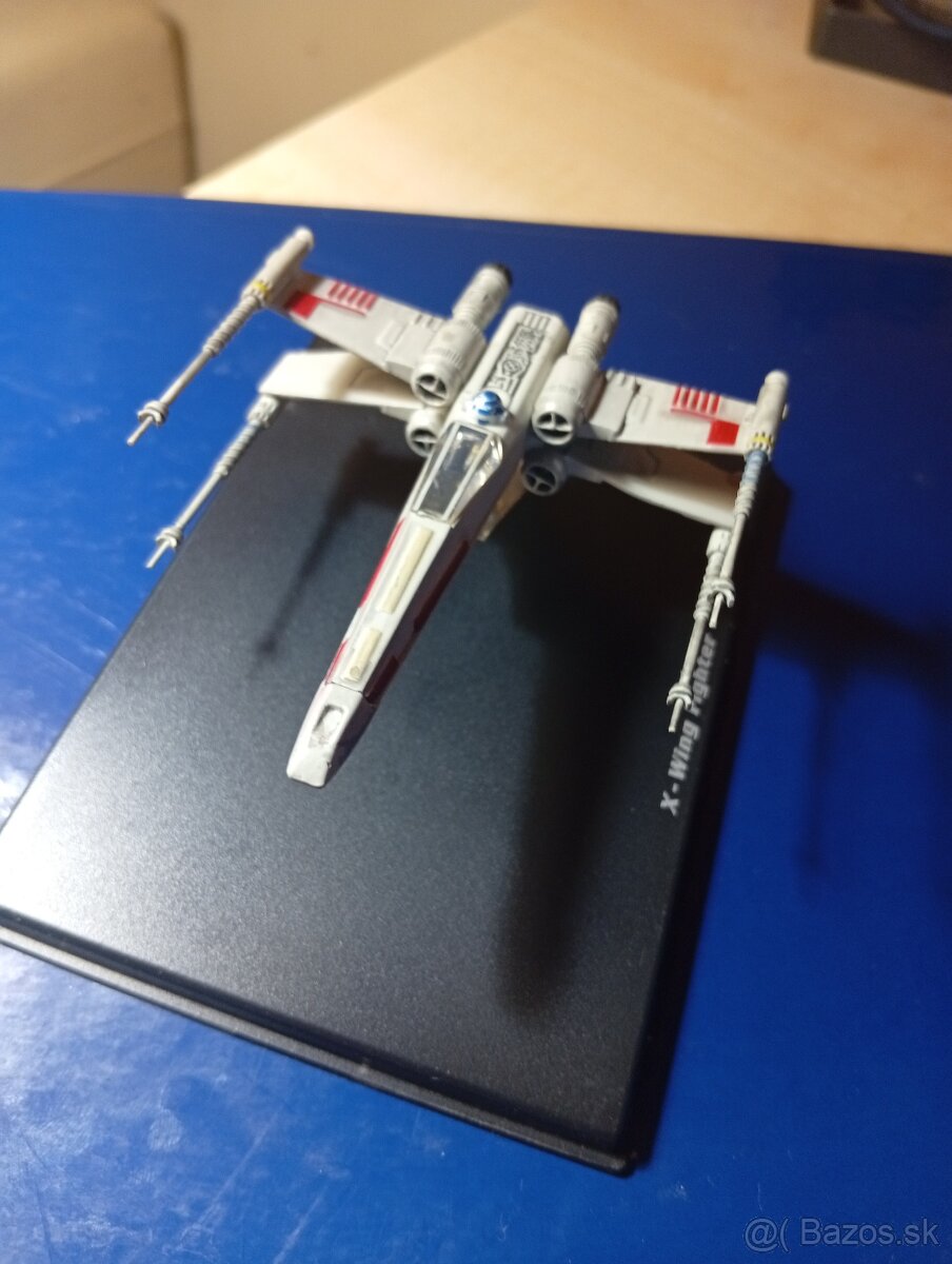 X-Wing Fighter - 2