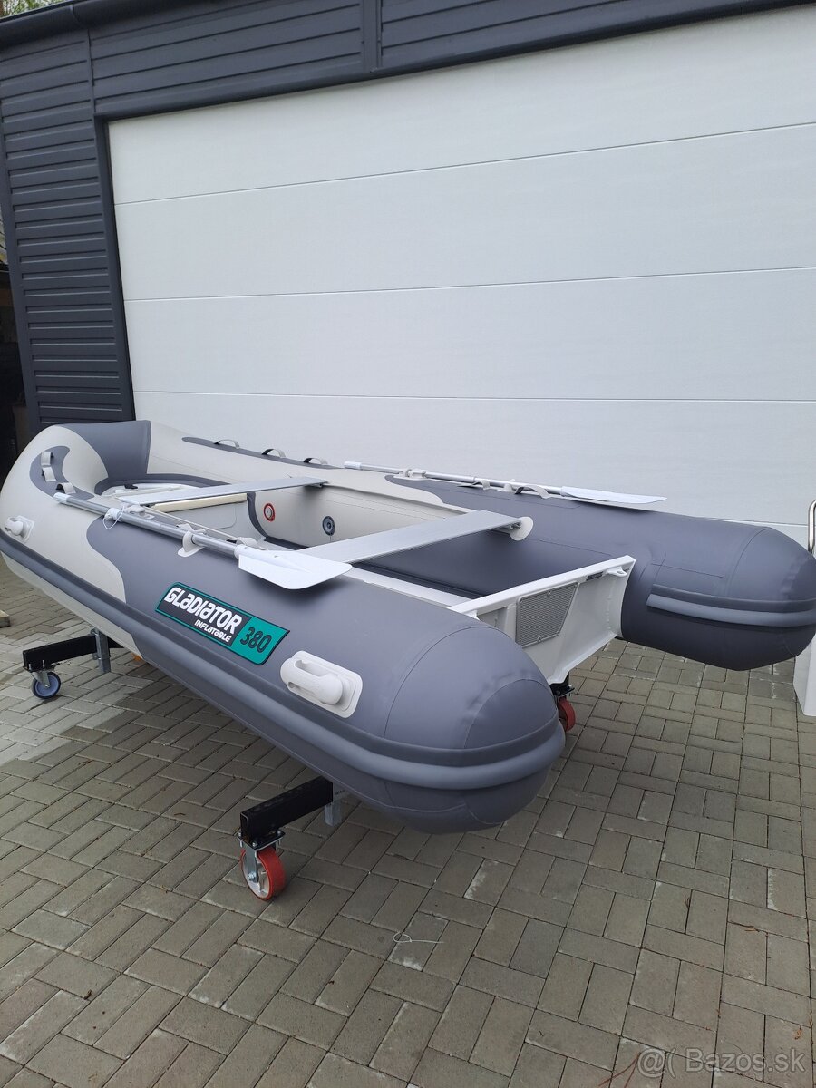 Nafukovací RIB čln Gladiator 380 AL. - 2